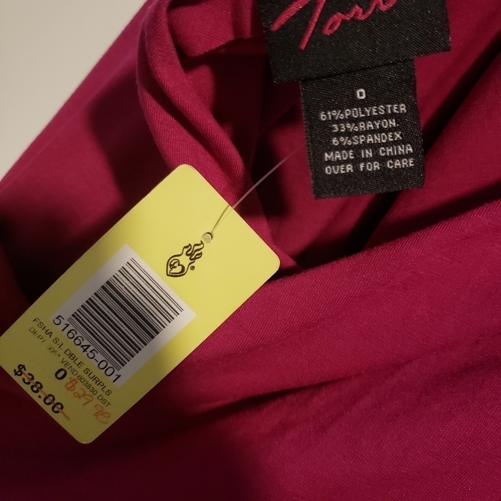 TORRID ROSE COLOR SURPLICE TOP WITH SIDE RUCHE - Picture 4 of 4